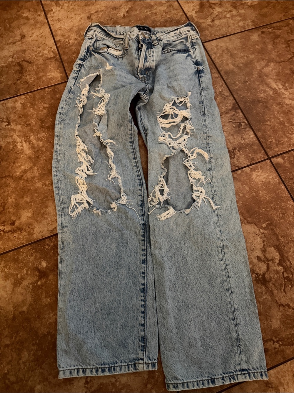 Aeropostale Light Wash Distressed Wide Leg Jeans